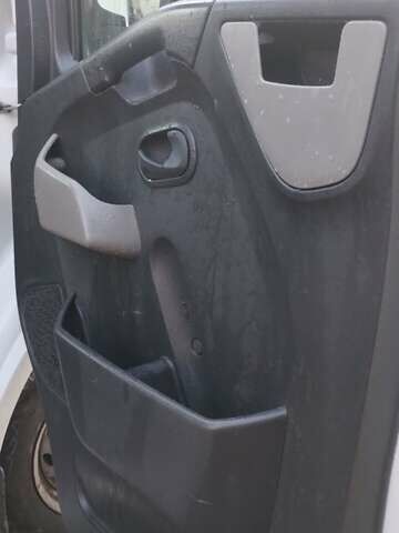 Рено Мастер, объемом двигателя 2.3 л и пробегом 380 тыс. км за 11000 $, фото 8 на Automoto.ua