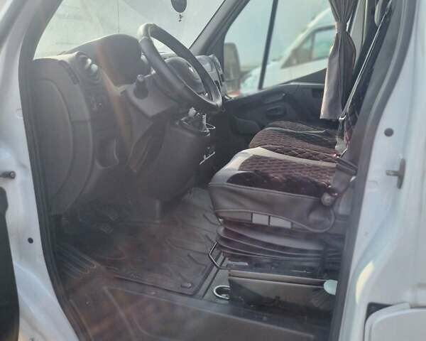 Рено Мастер, объемом двигателя 0 л и пробегом 350 тыс. км за 15000 $, фото 10 на Automoto.ua