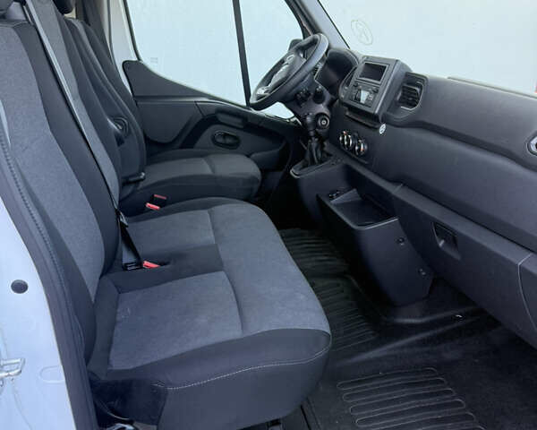 Рено Мастєр, об'ємом двигуна 2.3 л та пробігом 77 тис. км за 22500 $, фото 10 на Automoto.ua