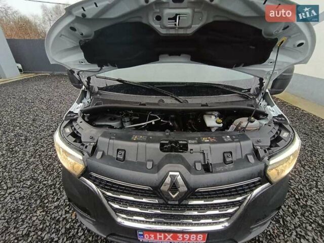 Рено Мастер, объемом двигателя 2.3 л и пробегом 261 тыс. км за 22450 $, фото 13 на Automoto.ua