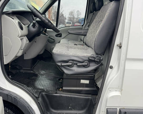 Рено Мастер, объемом двигателя 2.5 л и пробегом 395 тыс. км за 7500 $, фото 18 на Automoto.ua