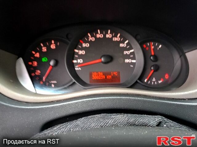 Рено Мастєр, об'ємом двигуна 2.3 л та пробігом 310 тис. км за 9600 $, фото 6 на Automoto.ua