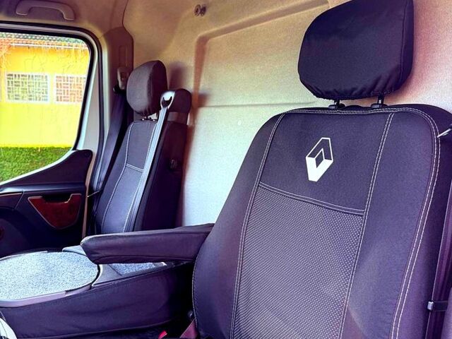Рено Мастер, объемом двигателя 2.5 л и пробегом 123 тыс. км за 15000 $, фото 5 на Automoto.ua