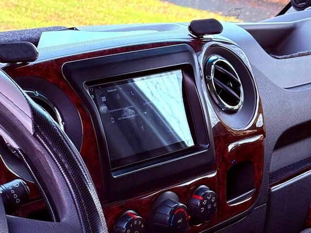Рено Мастер, объемом двигателя 2.5 л и пробегом 123 тыс. км за 15000 $, фото 6 на Automoto.ua