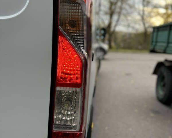 Рено Мастєр, об'ємом двигуна 2.3 л та пробігом 519 тис. км за 16500 $, фото 20 на Automoto.ua