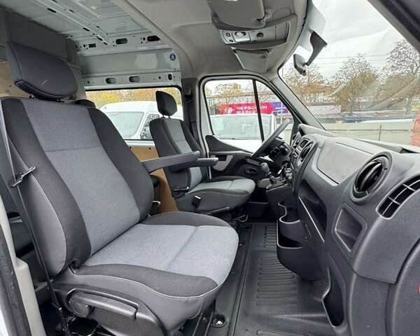 Рено Мастер, объемом двигателя 2.3 л и пробегом 4 тыс. км за 23900 $, фото 20 на Automoto.ua
