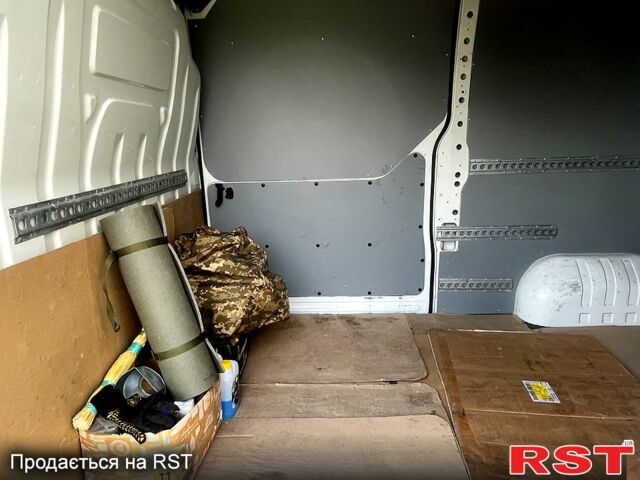 Рено Мастєр, об'ємом двигуна 2.3 л та пробігом 278 тис. км за 15000 $, фото 11 на Automoto.ua