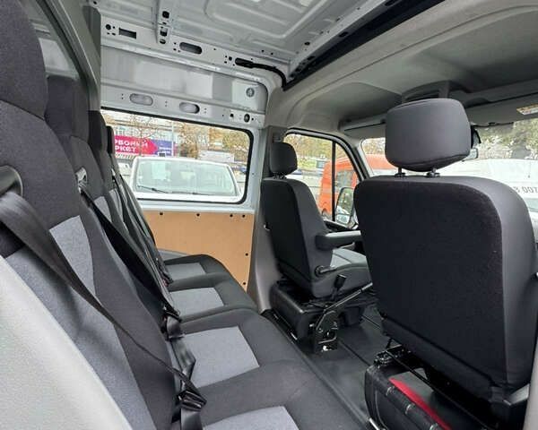 Рено Мастер, объемом двигателя 2.3 л и пробегом 4 тыс. км за 23900 $, фото 24 на Automoto.ua