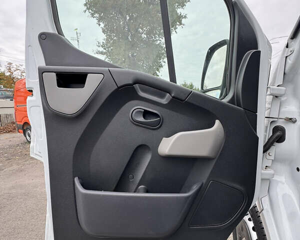 Рено Мастєр, об'ємом двигуна 2.3 л та пробігом 4 тис. км за 23900 $, фото 12 на Automoto.ua