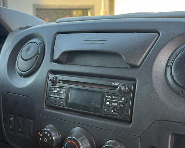 Рено Мастєр, об'ємом двигуна 2.3 л та пробігом 308 тис. км за 12999 $, фото 6 на Automoto.ua