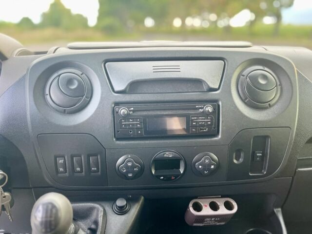 Рено Мастєр, об'ємом двигуна 0 л та пробігом 0 тис. км за 13000 $, фото 14 на Automoto.ua