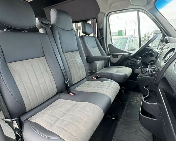 Рено Мастер, объемом двигателя 0 л и пробегом 250 тыс. км за 18200 $, фото 9 на Automoto.ua