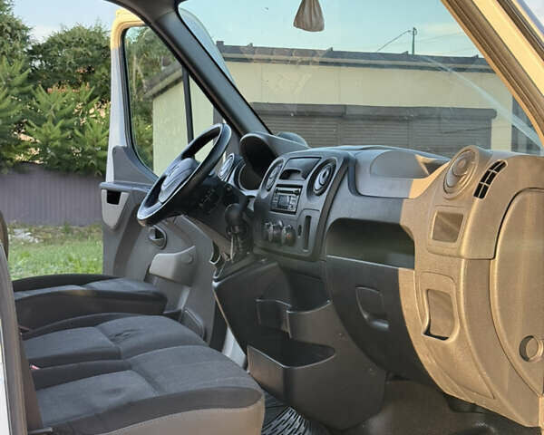 Рено Мастєр, об'ємом двигуна 2.3 л та пробігом 308 тис. км за 12999 $, фото 10 на Automoto.ua