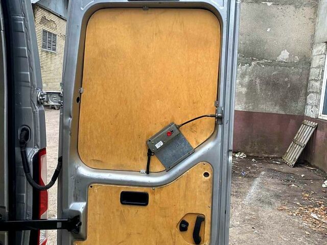 Рено Мастєр, об'ємом двигуна 2.3 л та пробігом 220 тис. км за 17000 $, фото 3 на Automoto.ua