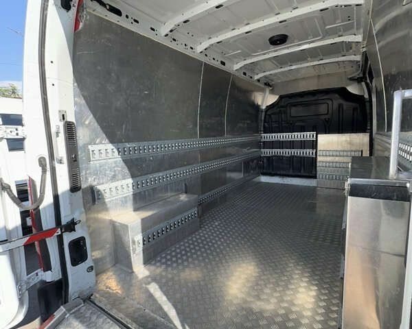 Рено Мастер, объемом двигателя 2.3 л и пробегом 144 тыс. км за 18900 $, фото 27 на Automoto.ua