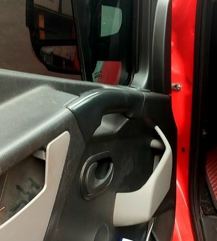 Рено Мастер, объемом двигателя 2.3 л и пробегом 291 тыс. км за 20500 $, фото 3 на Automoto.ua