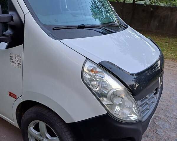 Рено Мастер, объемом двигателя 2.3 л и пробегом 228 тыс. км за 15800 $, фото 1 на Automoto.ua