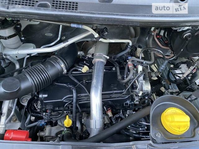 Рено Мастєр, об'ємом двигуна 2.3 л та пробігом 213 тис. км за 14900 $, фото 21 на Automoto.ua
