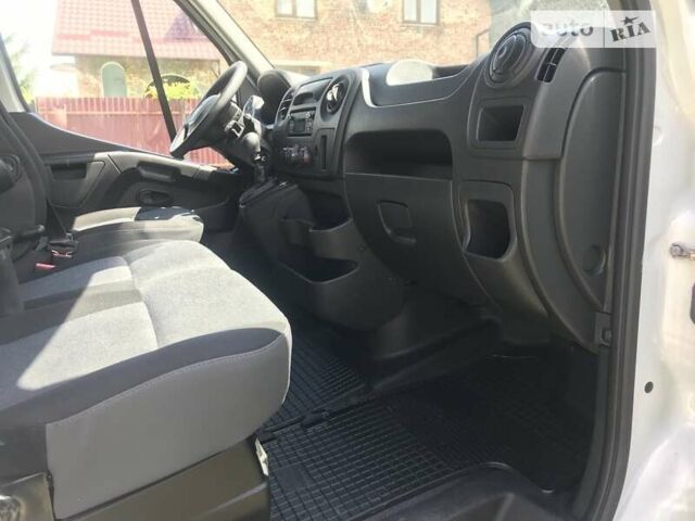 Рено Мастер, объемом двигателя 2.3 л и пробегом 245 тыс. км за 14999 $, фото 2 на Automoto.ua