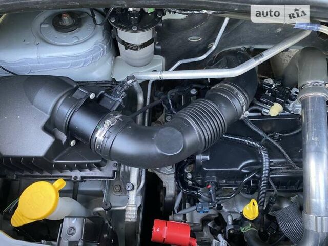 Рено Мастєр, об'ємом двигуна 2.3 л та пробігом 213 тис. км за 14900 $, фото 20 на Automoto.ua