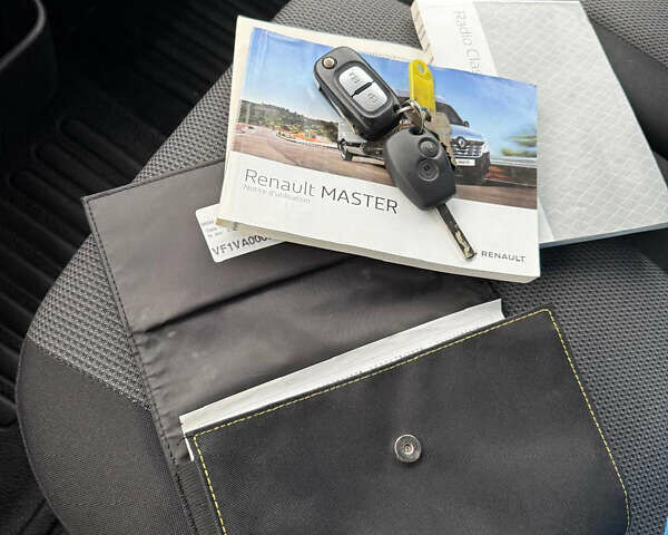 Рено Мастер, объемом двигателя 0 л и пробегом 121 тыс. км за 16800 $, фото 30 на Automoto.ua