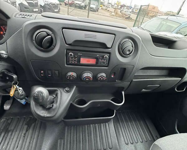 Рено Мастер, объемом двигателя 0 л и пробегом 241 тыс. км за 18500 $, фото 19 на Automoto.ua