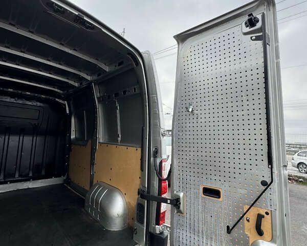 Рено Мастер, объемом двигателя 0 л и пробегом 151 тыс. км за 16200 $, фото 25 на Automoto.ua