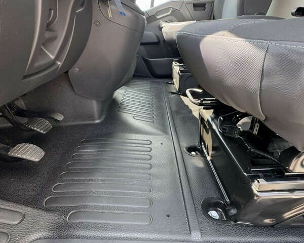 Рено Мастер, объемом двигателя 0 л и пробегом 241 тыс. км за 17900 $, фото 13 на Automoto.ua