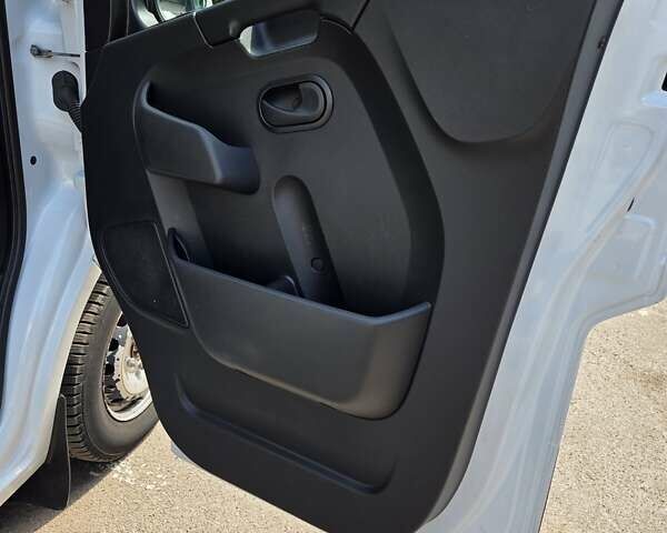 Рено Мастєр, об'ємом двигуна 0 л та пробігом 242 тис. км за 17700 $, фото 21 на Automoto.ua