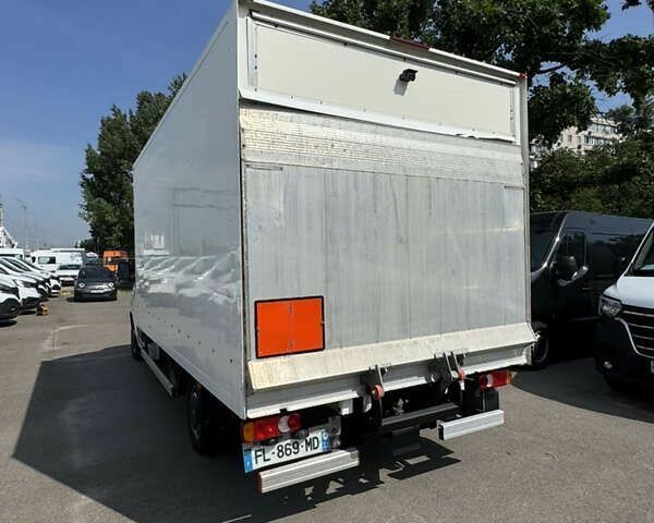 Рено Мастер, объемом двигателя 0 л и пробегом 260 тыс. км за 19600 $, фото 6 на Automoto.ua
