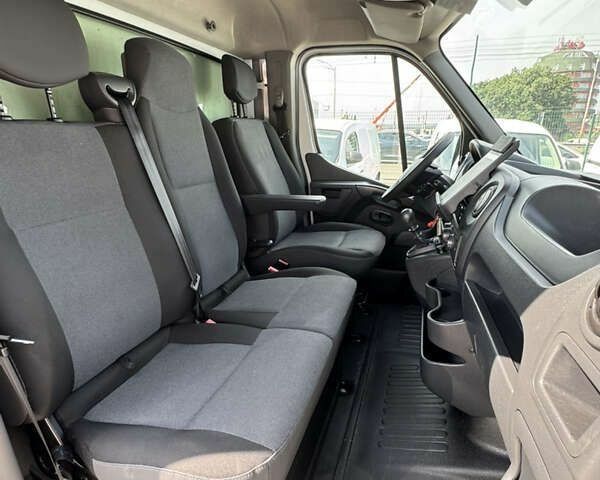 Рено Мастер, объемом двигателя 0 л и пробегом 260 тыс. км за 19600 $, фото 22 на Automoto.ua