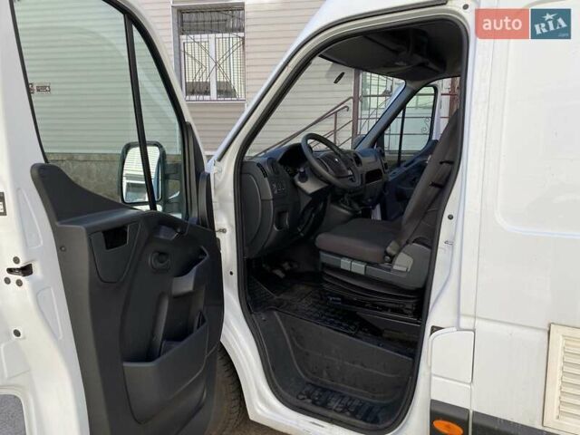 Рено Мастер, объемом двигателя 2.3 л и пробегом 199 тыс. км за 18500 $, фото 17 на Automoto.ua