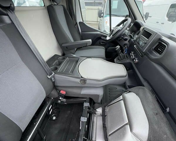 Рено Мастер, объемом двигателя 2.3 л и пробегом 215 тыс. км за 21500 $, фото 26 на Automoto.ua