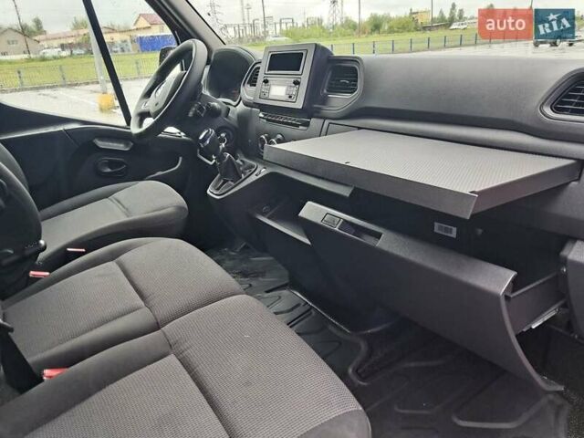 Рено Мастер, объемом двигателя 2.3 л и пробегом 250 тыс. км за 15799 $, фото 2 на Automoto.ua