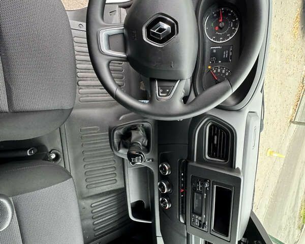 Рено Мастєр, об'ємом двигуна 2.3 л та пробігом 252 тис. км за 25700 $, фото 16 на Automoto.ua