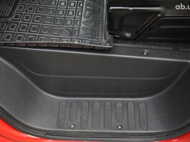 Рено Мастєр, об'ємом двигуна 0 л та пробігом 261 тис. км за 19500 $, фото 29 на Automoto.ua