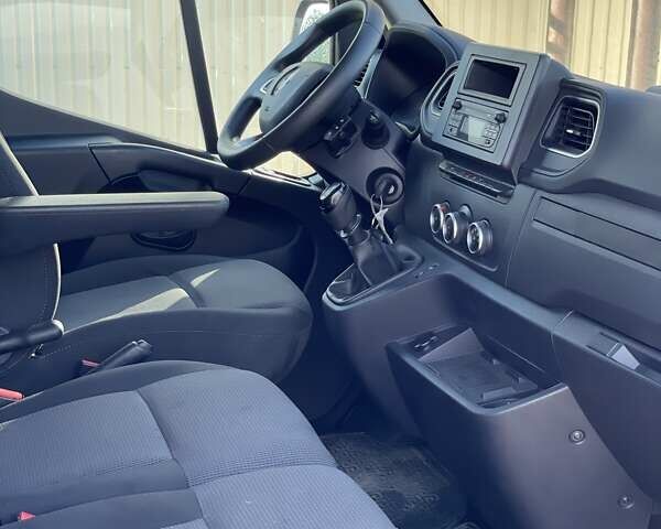 Рено Мастер, объемом двигателя 2.3 л и пробегом 258 тыс. км за 19999 $, фото 12 на Automoto.ua