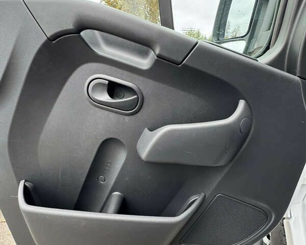 Рено Мастєр, об'ємом двигуна 2.3 л та пробігом 252 тис. км за 25700 $, фото 12 на Automoto.ua