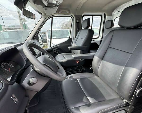 Рено Мастер, объемом двигателя 0 л и пробегом 144 тыс. км за 25900 $, фото 3 на Automoto.ua