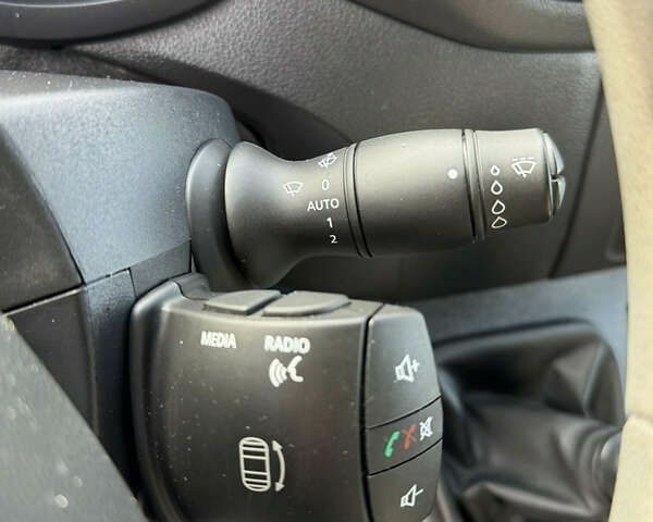 Рено Мастєр, об'ємом двигуна 0 л та пробігом 148 тис. км за 22700 $, фото 24 на Automoto.ua