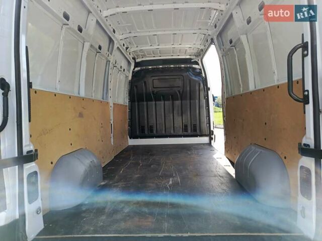 Рено Мастер, объемом двигателя 0 л и пробегом 237 тыс. км за 19199 $, фото 11 на Automoto.ua