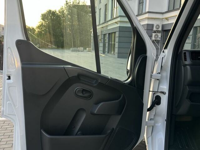Рено Мастєр, об'ємом двигуна 0 л та пробігом 0 тис. км за 20200 $, фото 5 на Automoto.ua