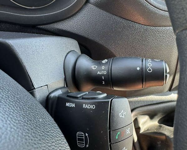 Рено Мастєр, об'ємом двигуна 2.3 л та пробігом 186 тис. км за 21500 $, фото 27 на Automoto.ua