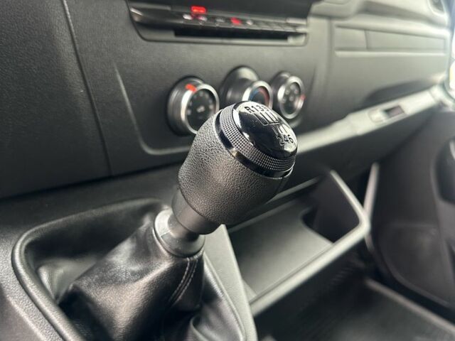 Рено Мастєр, об'ємом двигуна 0 л та пробігом 0 тис. км за 21900 $, фото 11 на Automoto.ua