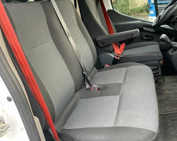 Рено Мастєр, об'ємом двигуна 2.3 л та пробігом 165 тис. км за 25000 $, фото 9 на Automoto.ua