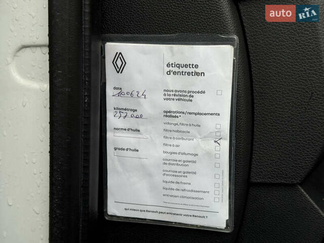 Рено Мастер, объемом двигателя 2.5 л и пробегом 280 тыс. км за 18200 $, фото 9 на Automoto.ua