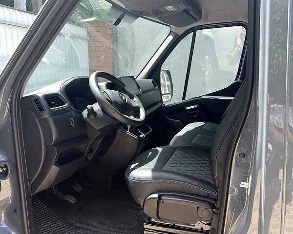 Рено Мастер, объемом двигателя 2.3 л и пробегом 3 тыс. км за 35000 $, фото 1 на Automoto.ua