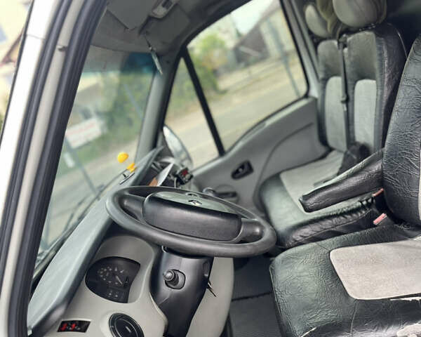 Рено Мастєр, об'ємом двигуна 2.5 л та пробігом 600 тис. км за 10900 $, фото 9 на Automoto.ua