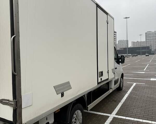 Рено Мастер, объемом двигателя 0 л и пробегом 290 тыс. км за 15000 $, фото 3 на Automoto.ua