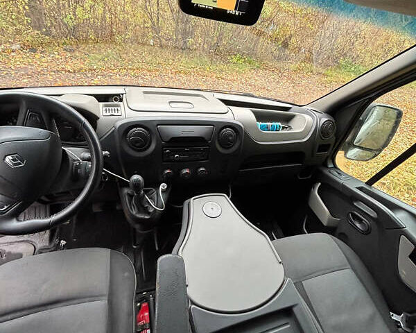 Рено Мастєр, об'ємом двигуна 2.3 л та пробігом 400 тис. км за 16000 $, фото 13 на Automoto.ua